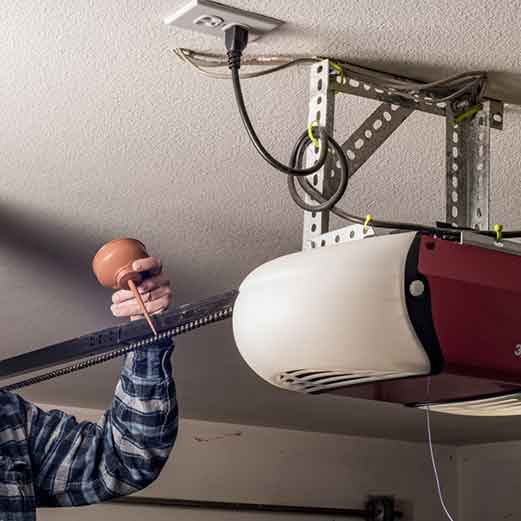Garage Door In Lynnwood